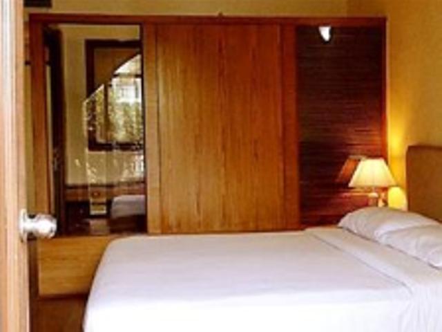 Meuse Jupiter Business And Luxury Hotel Nashik Quarto foto