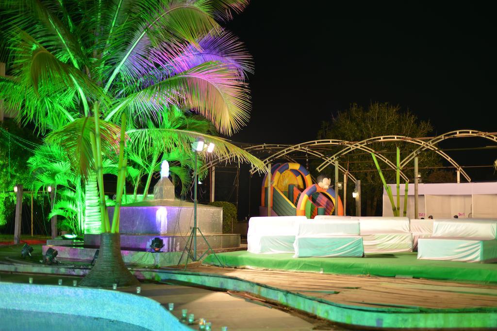 Meuse Jupiter Business And Luxury Hotel Nashik Exterior foto
